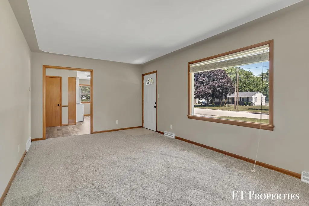 7695 Thomas Avenue Georgetown Charter Township MI 49428
