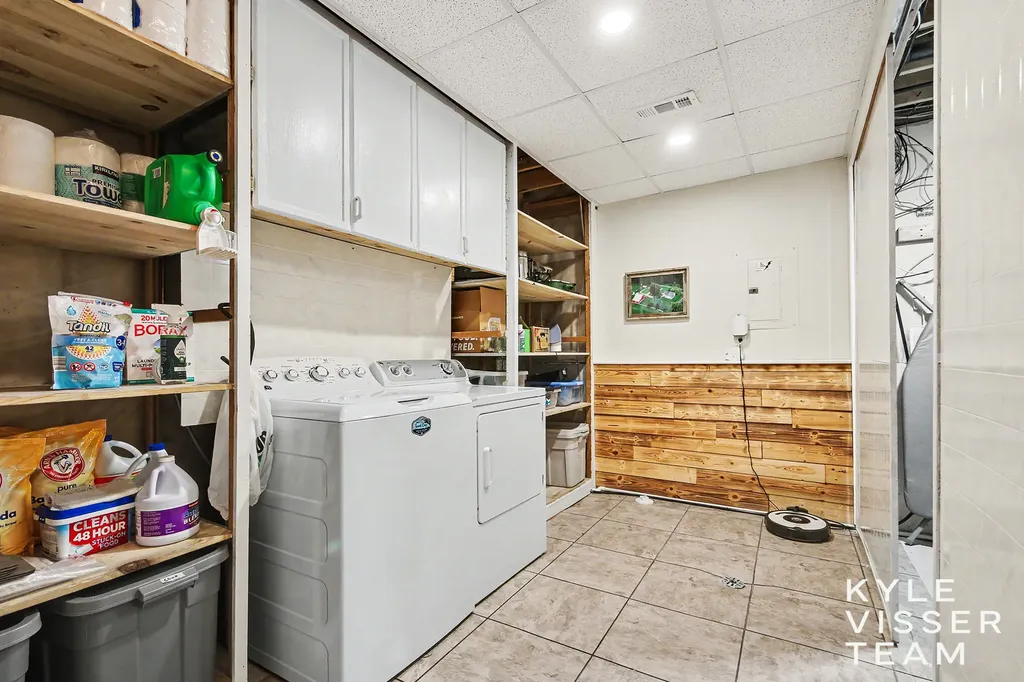 1156 Cumberland Avenue SE Vergennes Township MI 49331