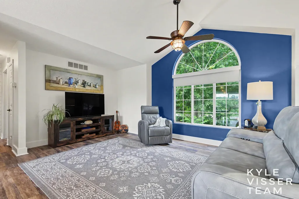 1156 Cumberland Avenue SE Vergennes Township MI 49331