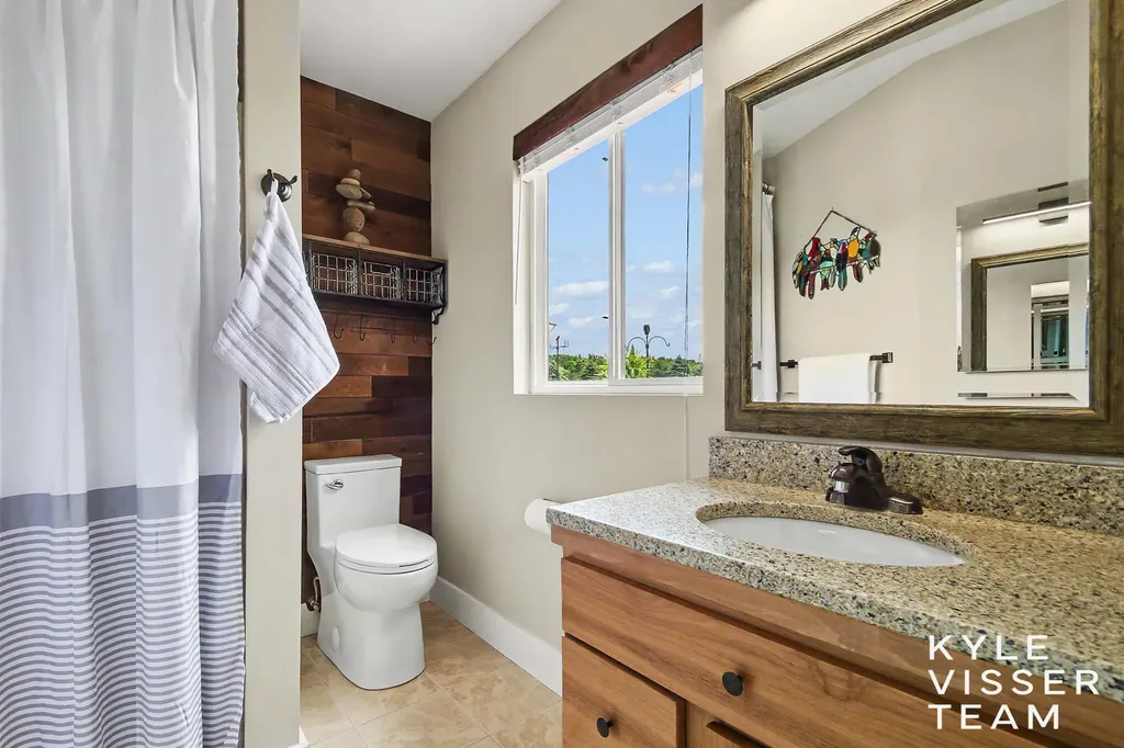 1156 Cumberland Avenue SE Vergennes Township MI 49331