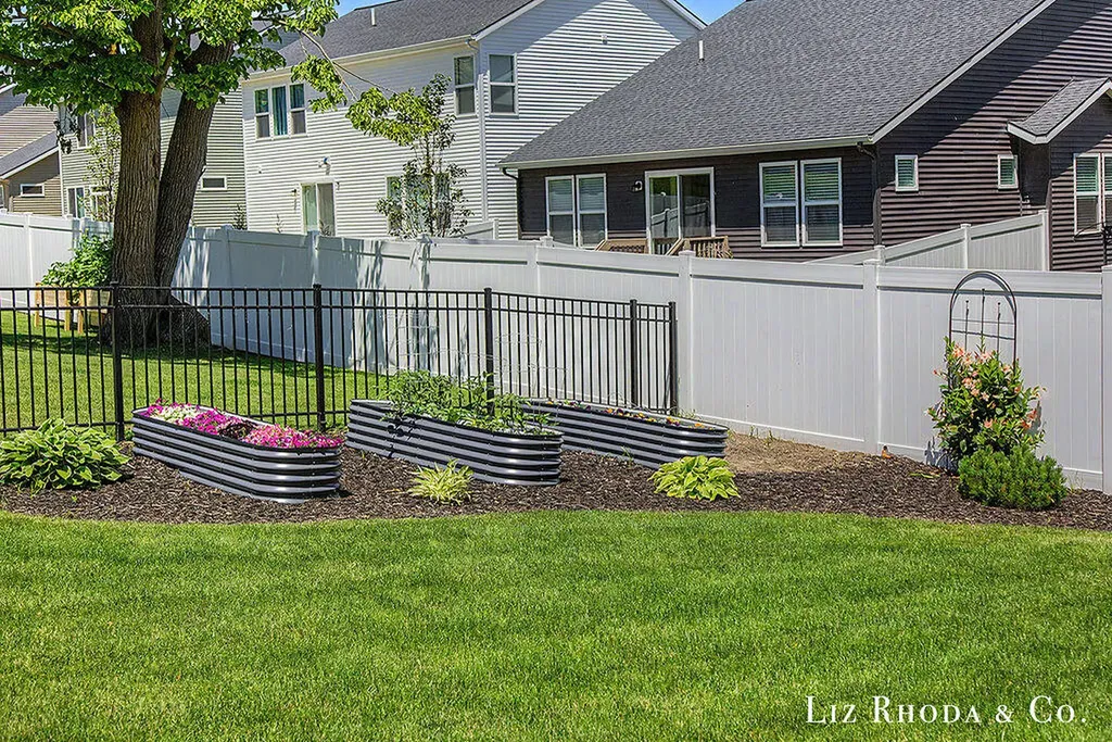 1689 Portadown Road SW Byron Township MI 49315