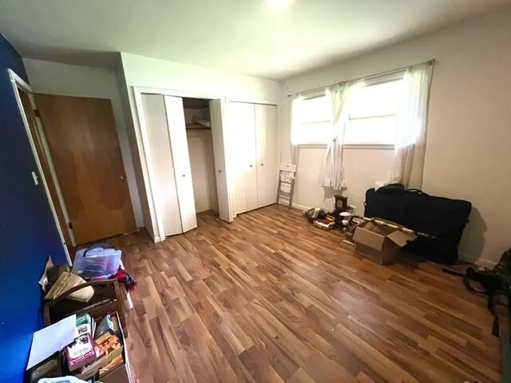 3488 W Manitou Circle Norton Shores City MI 49441