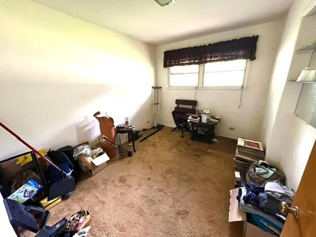 3488 W Manitou Circle Norton Shores City MI 49441
