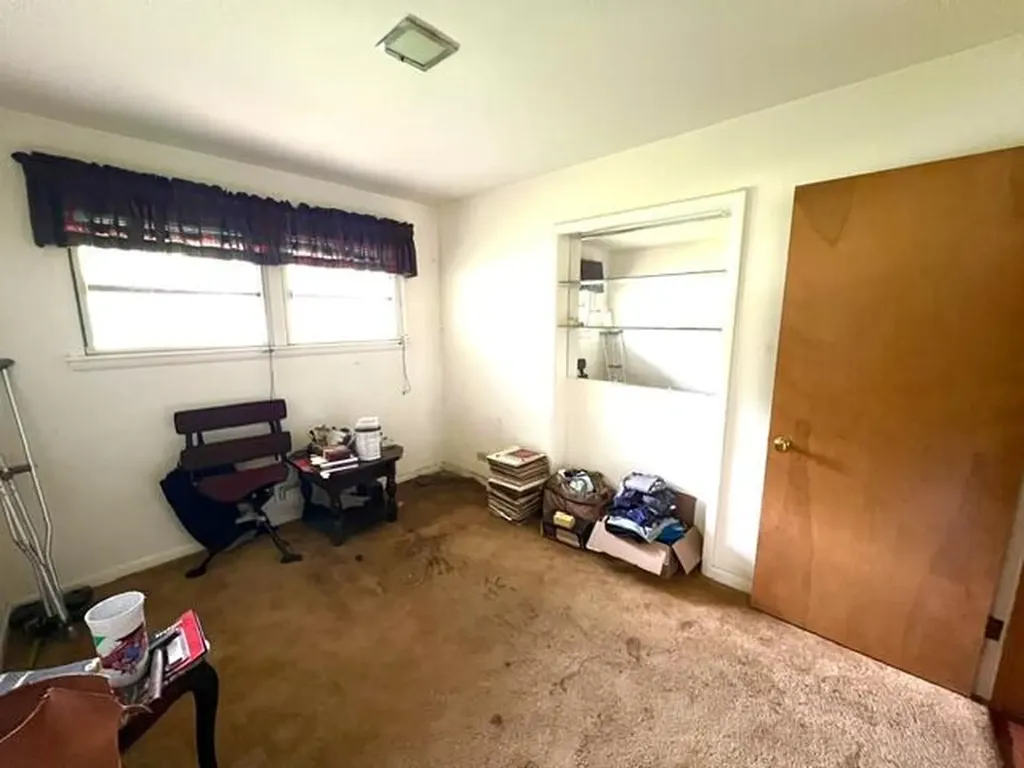 3488 W Manitou Circle Norton Shores City MI 49441