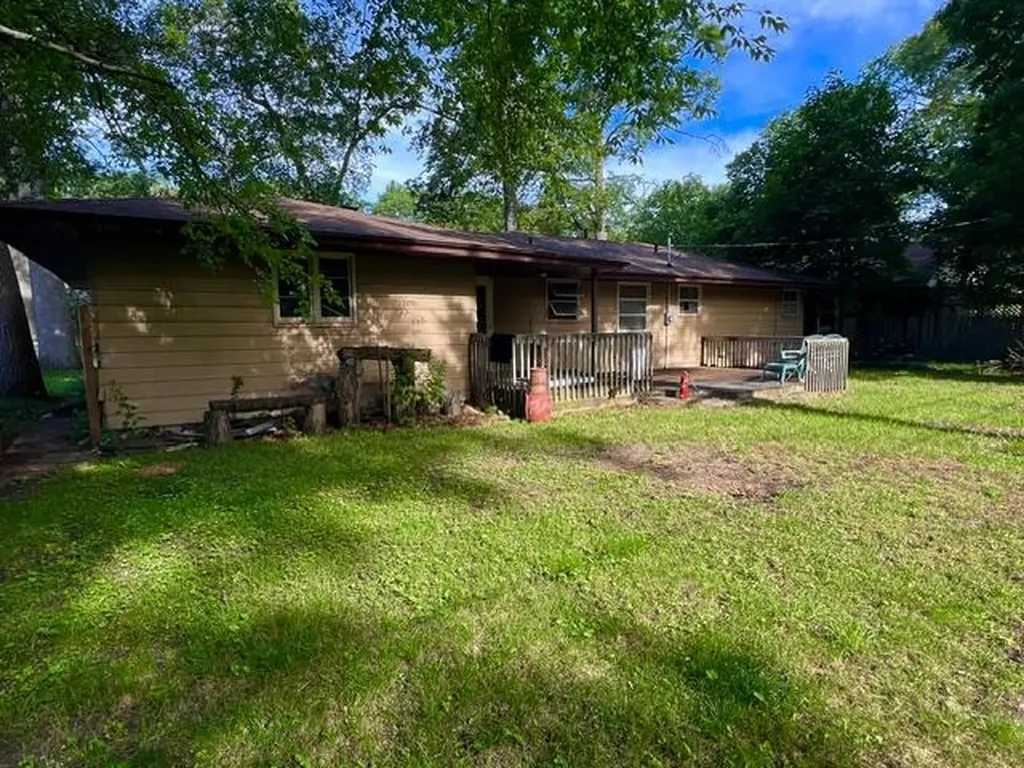 3488 W Manitou Circle Norton Shores City MI 49441