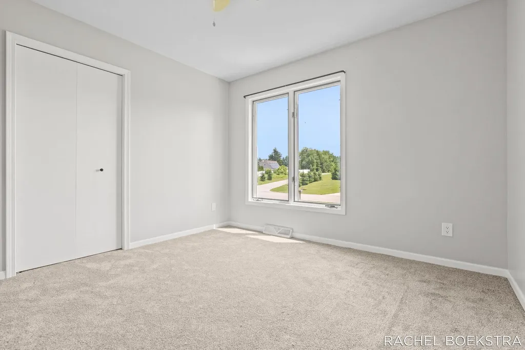 9271 Hessler Drive NE Courtland Township MI 49341