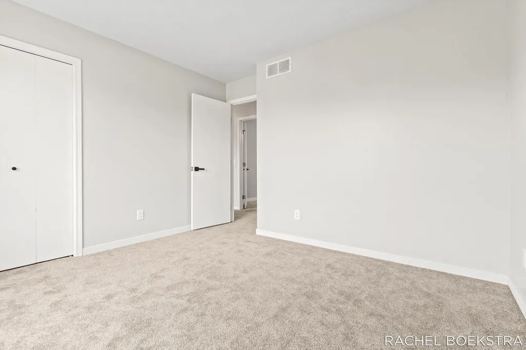 9271 Hessler Drive NE Courtland Township MI 49341