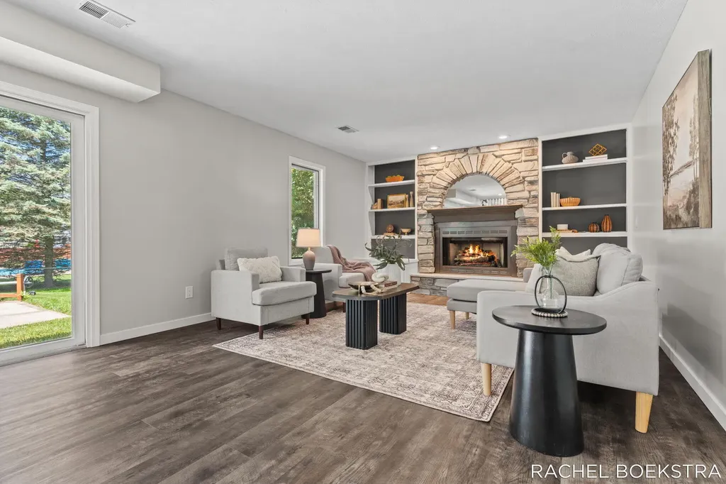 9271 Hessler Drive NE Courtland Township MI 49341