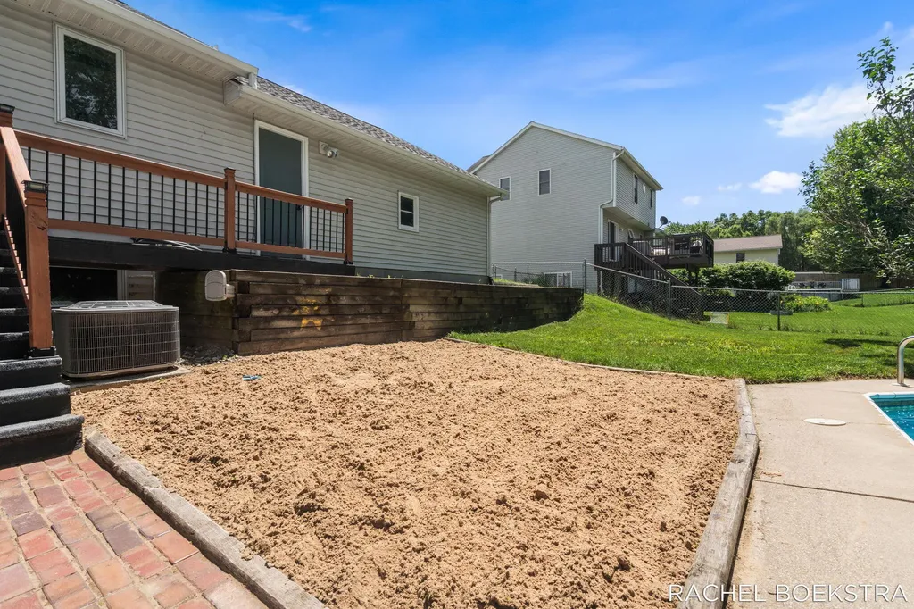 9271 Hessler Drive NE Courtland Township MI 49341