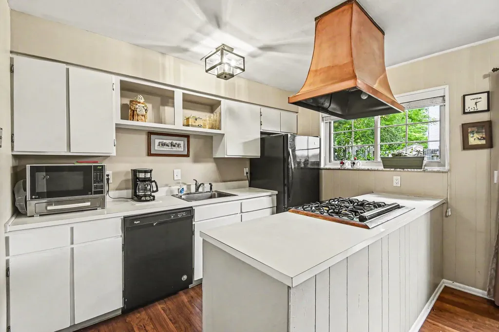2529 Abbington Drive SE Grand Rapids City MI 49506