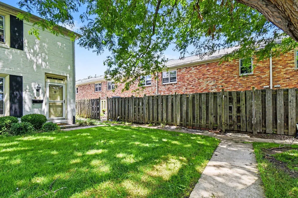 2529 Abbington Drive SE Grand Rapids City MI 49506