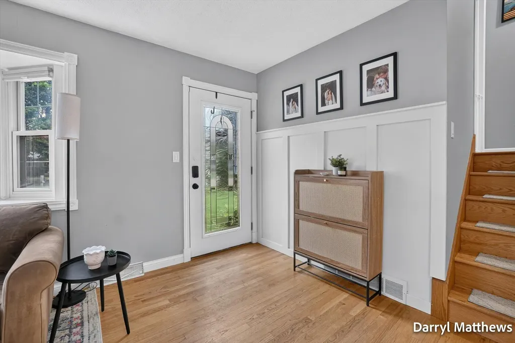 2046 Galahad Street NE Grand Rapids Charter Township MI 49525