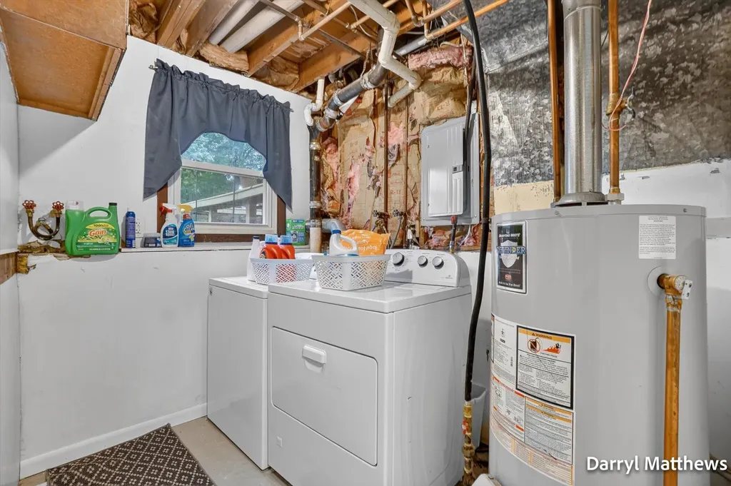 2046 Galahad Street NE Grand Rapids Charter Township MI 49525