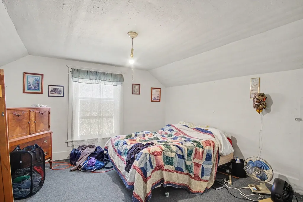 5715 Potters Road Easton Township MI 48881