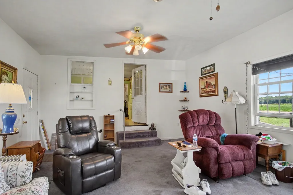 5715 Potters Road Easton Township MI 48881