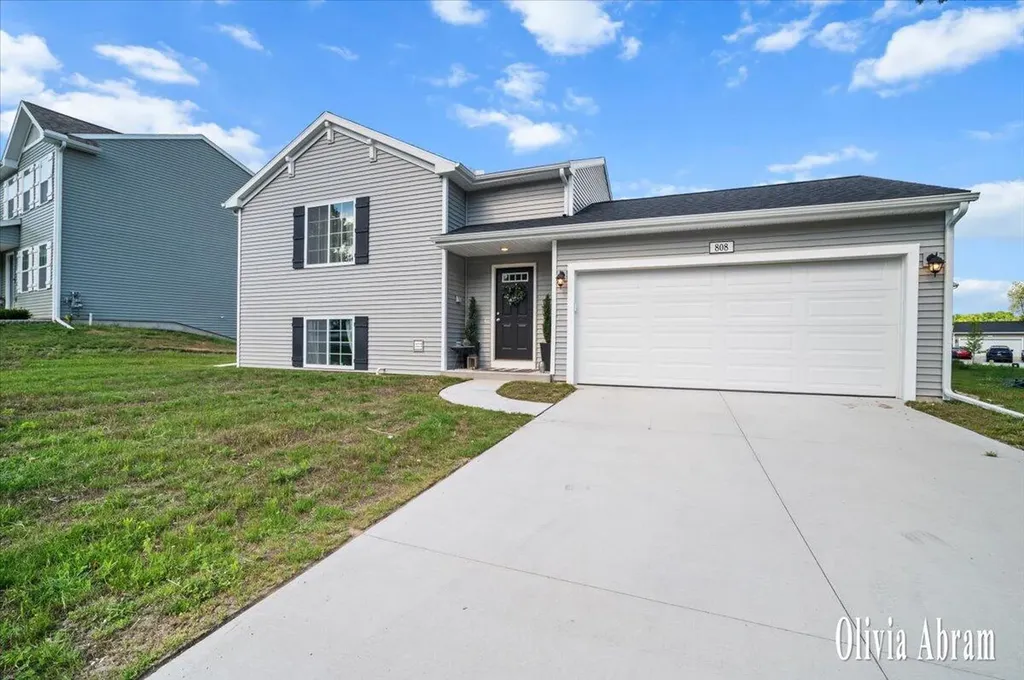 808 Hollyhock Drive Greenville City MI 48838