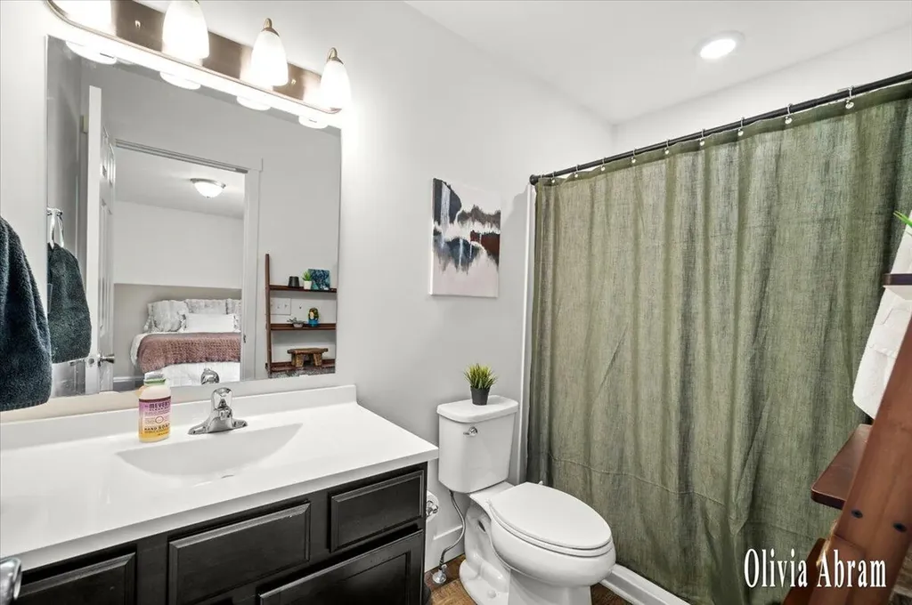 808 Hollyhock Drive Greenville City MI 48838