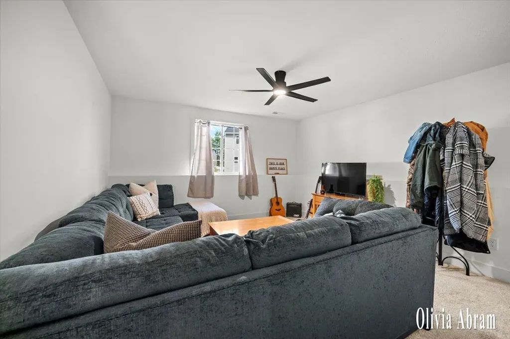 808 Hollyhock Drive Greenville City MI 48838