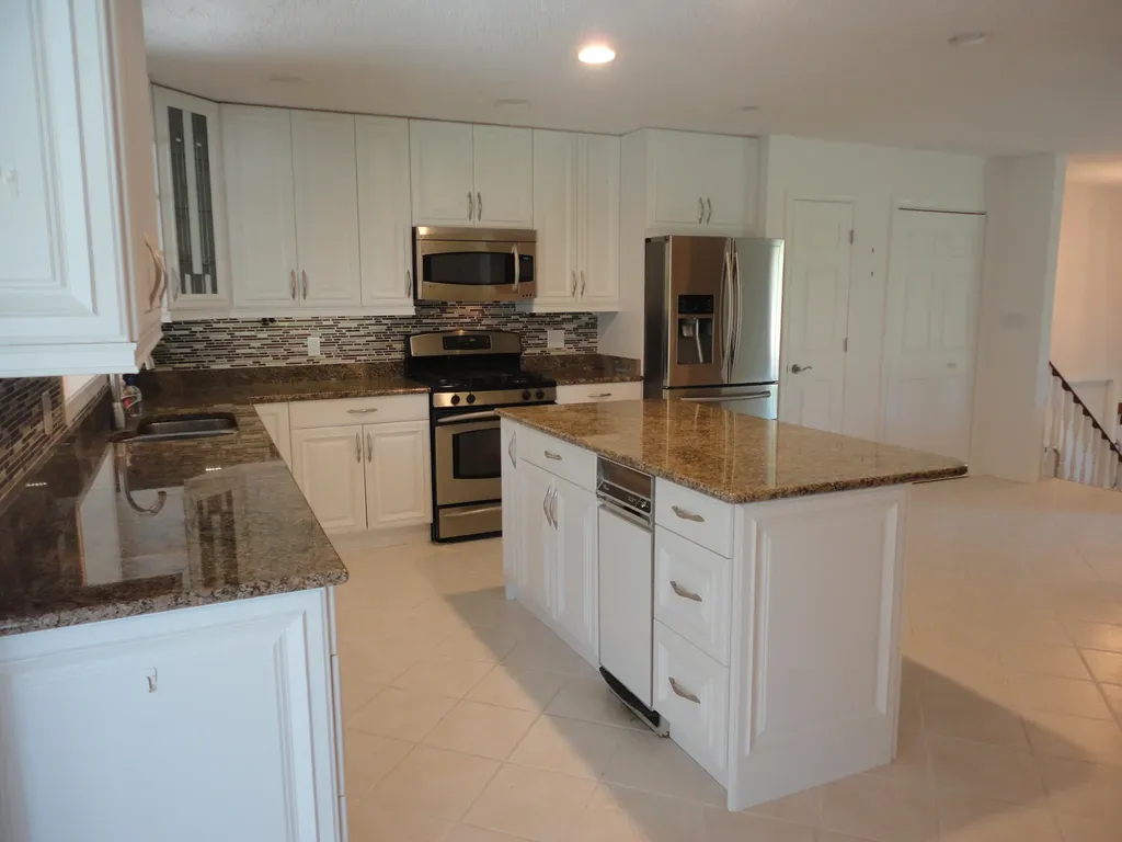 8711 Riverbend Drive Geneva Township MI 49090