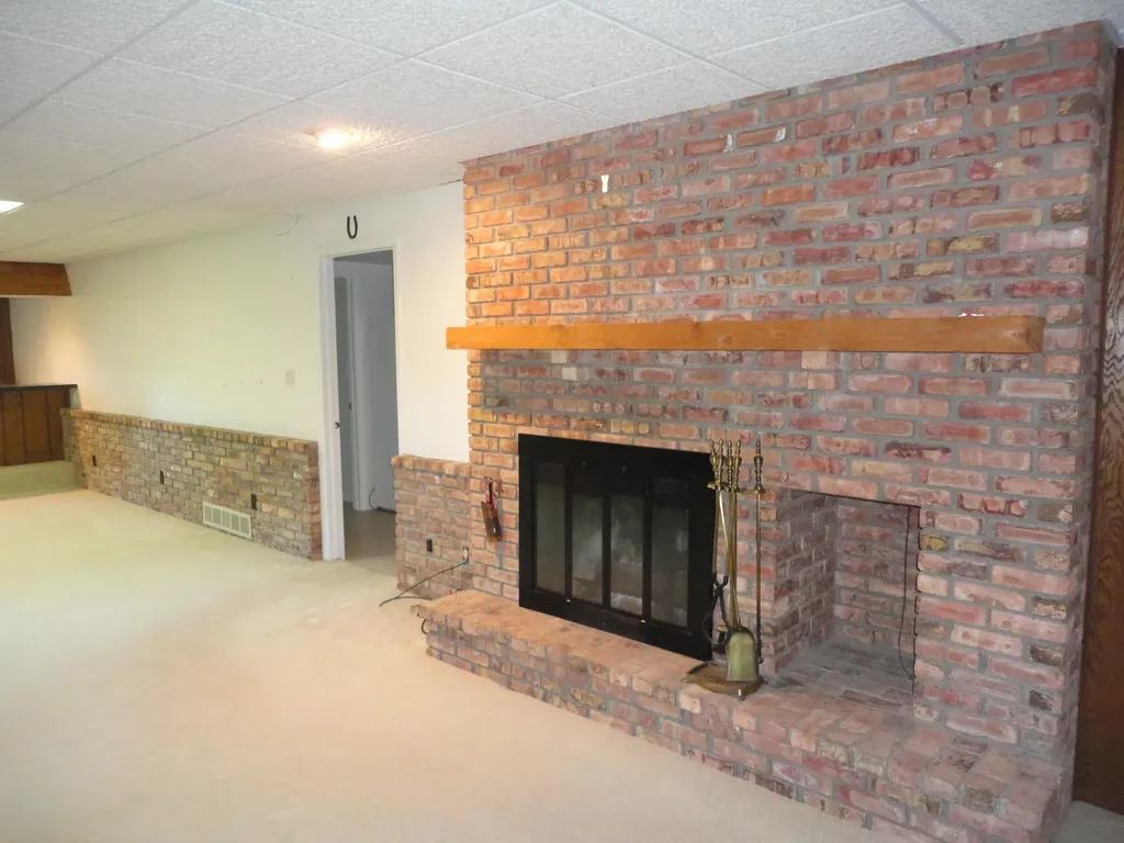 8711 Riverbend Drive Geneva Township MI 49090