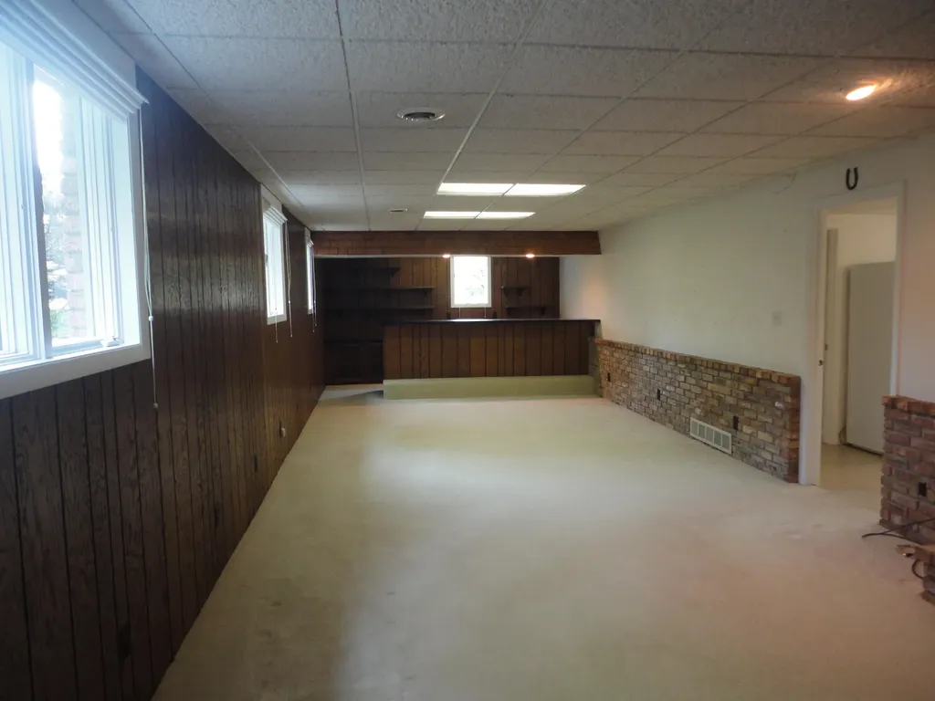 8711 Riverbend Drive Geneva Township MI 49090