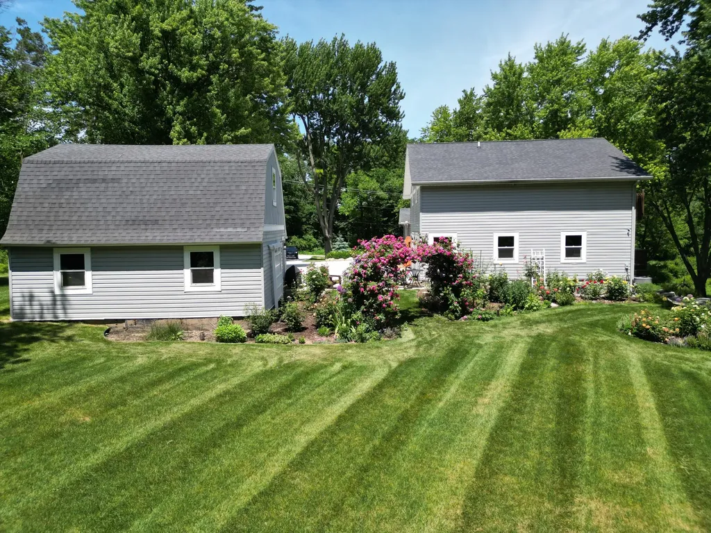 3450 Michigan Street NE Grand Rapids Charter Township MI 49525
