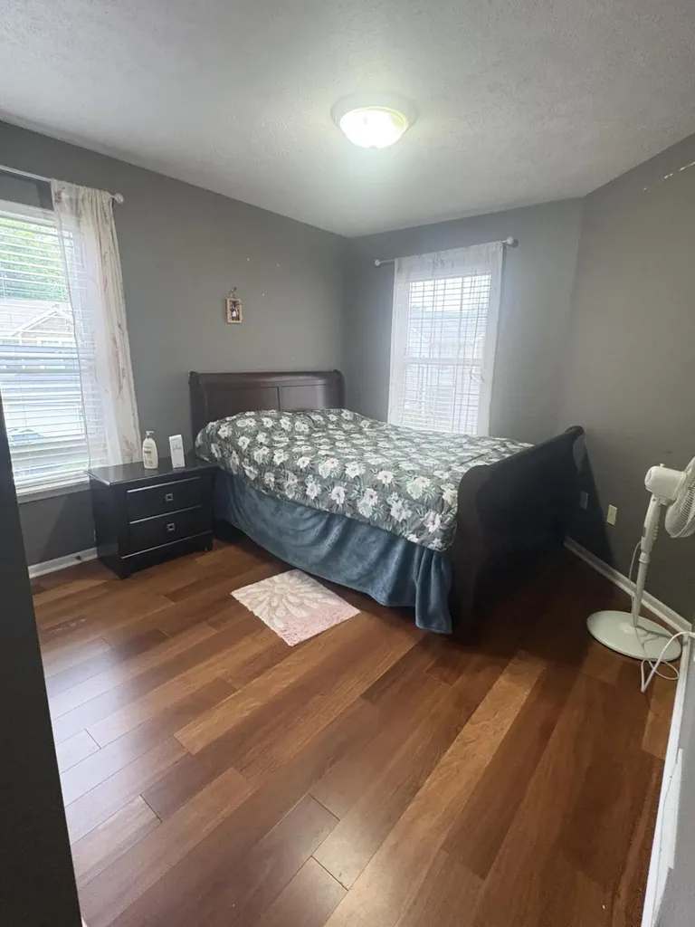 3292 Park Ridge Lane NE Grand Rapids Charter Township MI 49525