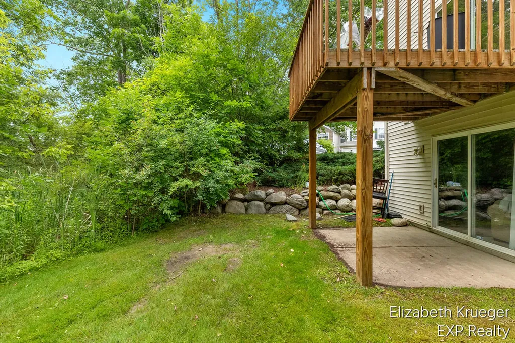 3292 Park Ridge Lane NE Grand Rapids Charter Township MI 49525