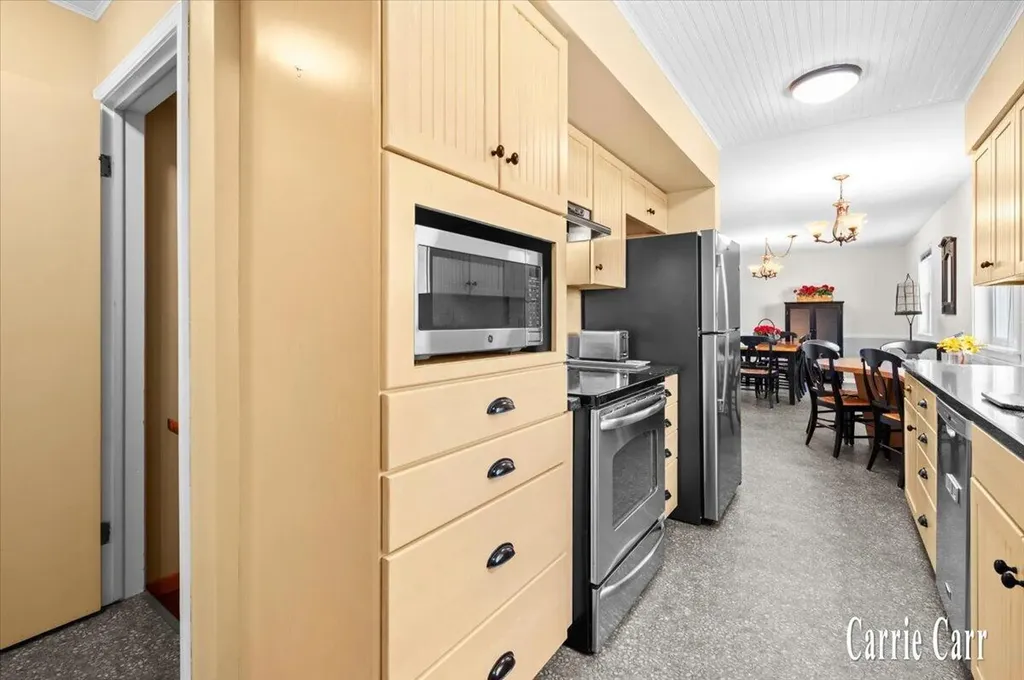 4045 Bell Avenue NE Plainfield Charter Township MI 49525