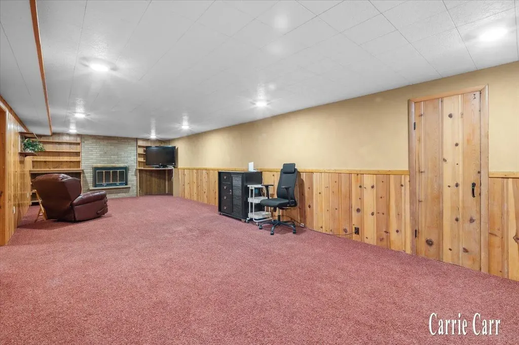 4045 Bell Avenue NE Plainfield Charter Township MI 49525