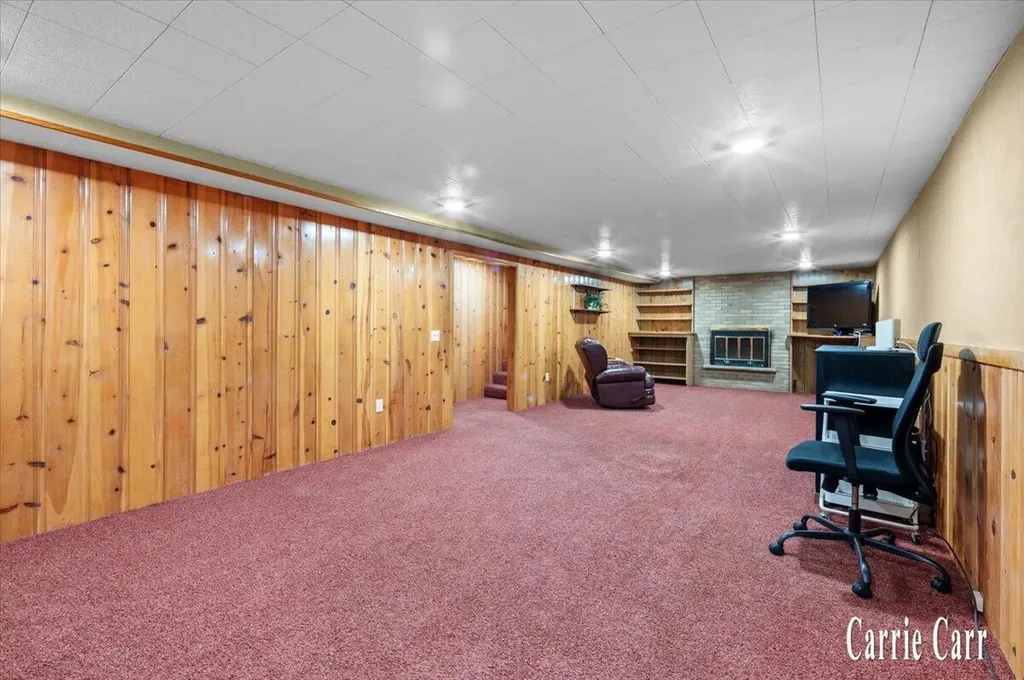 4045 Bell Avenue NE Plainfield Charter Township MI 49525
