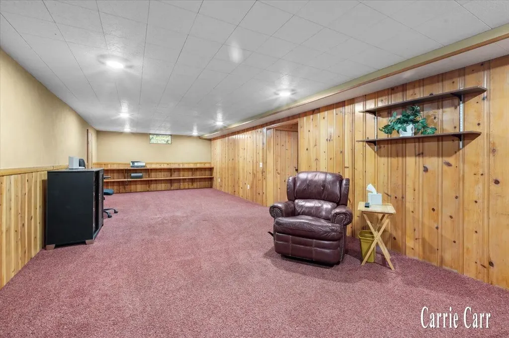 4045 Bell Avenue NE Plainfield Charter Township MI 49525