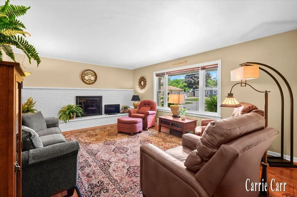 4045 Bell Avenue NE Plainfield Charter Township MI 49525