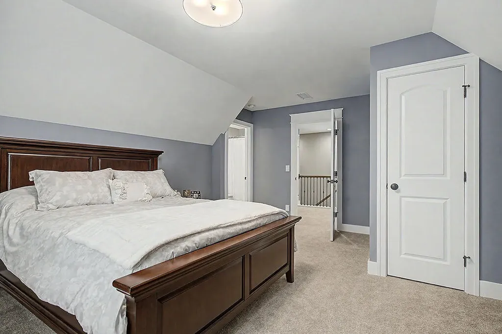 547 Roundtree Drive NE Ada Township MI 49301