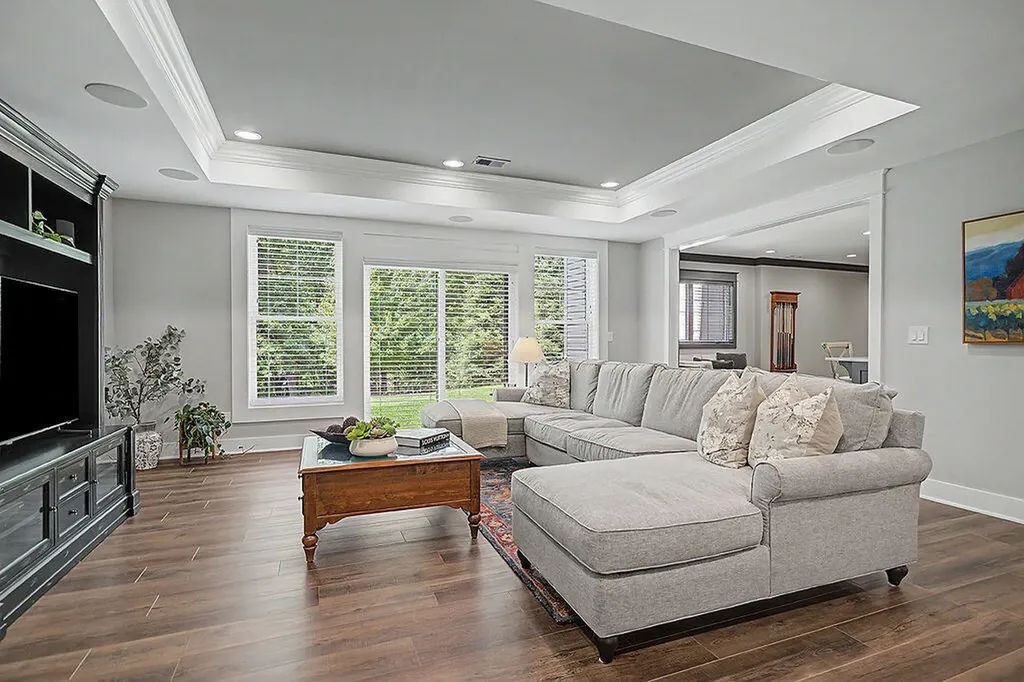 547 Roundtree Drive NE Ada Township MI 49301