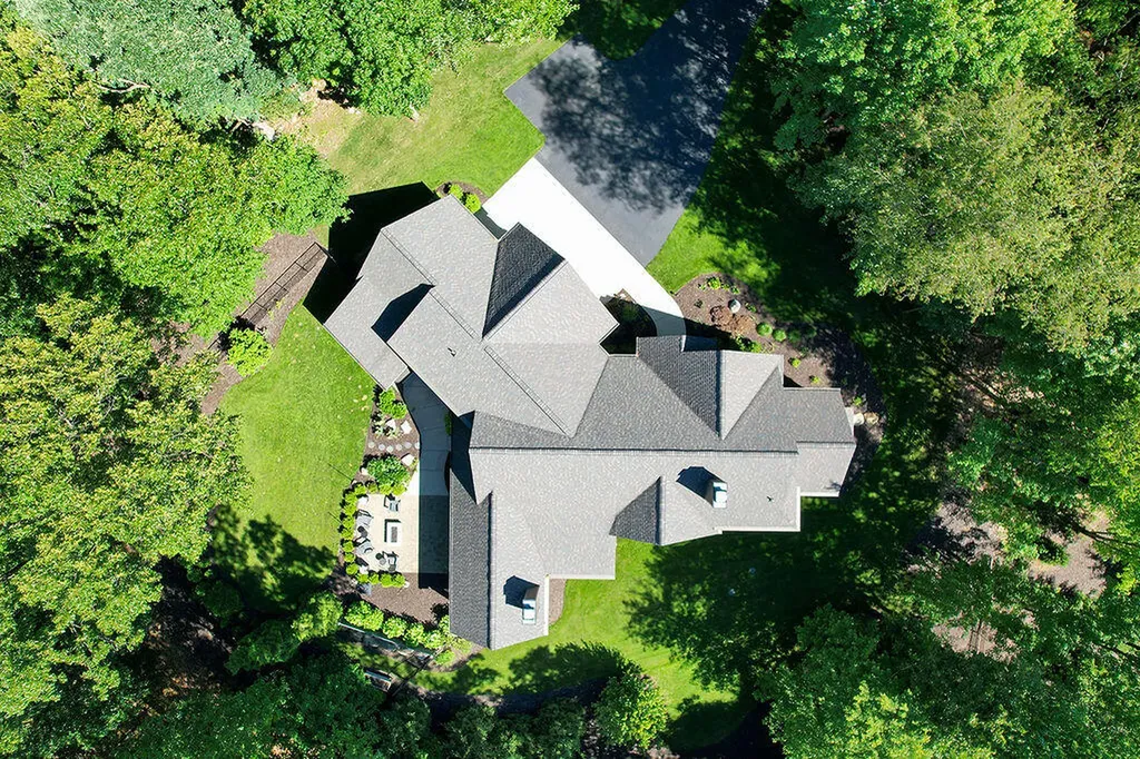 547 Roundtree Drive NE Ada Township MI 49301