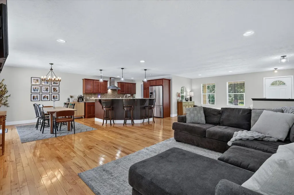 8669 Lilly Ridge Drive SE Cascade Charter Township MI 49302