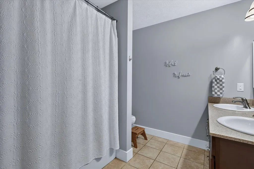 8669 Lilly Ridge Drive SE Cascade Charter Township MI 49302