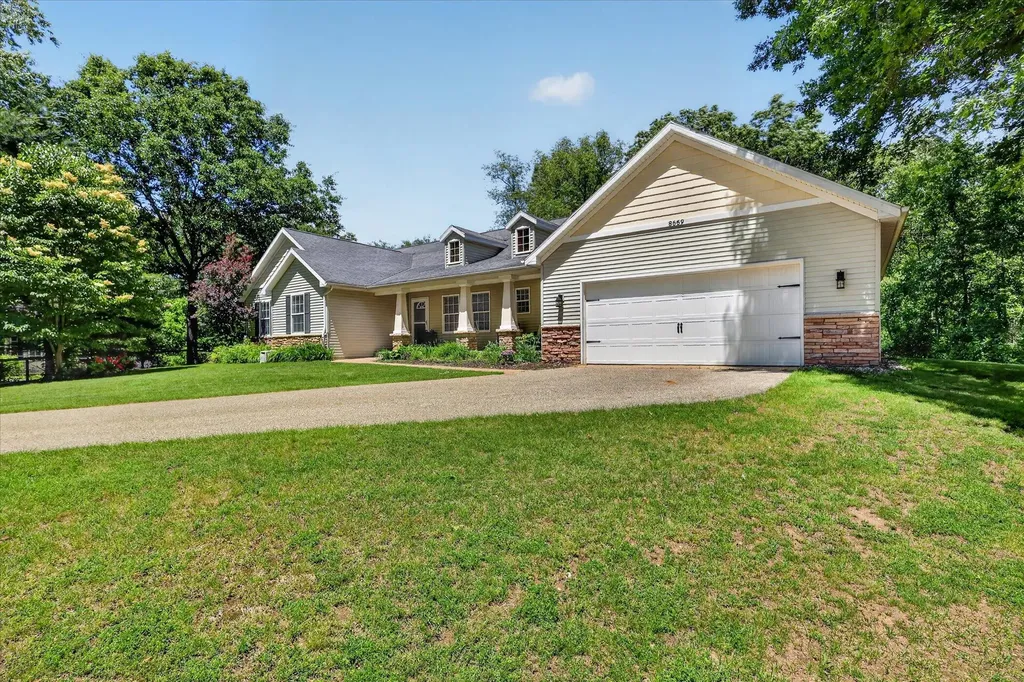 8669 Lilly Ridge Drive SE Cascade Charter Township MI 49302