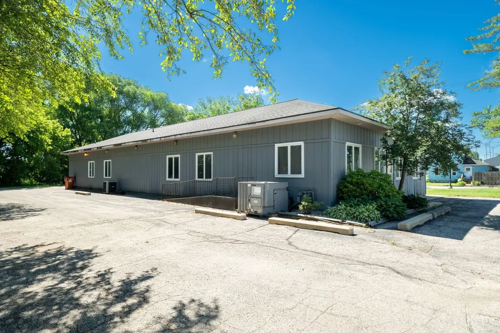 317 E Division Street Sparta Township MI 49345