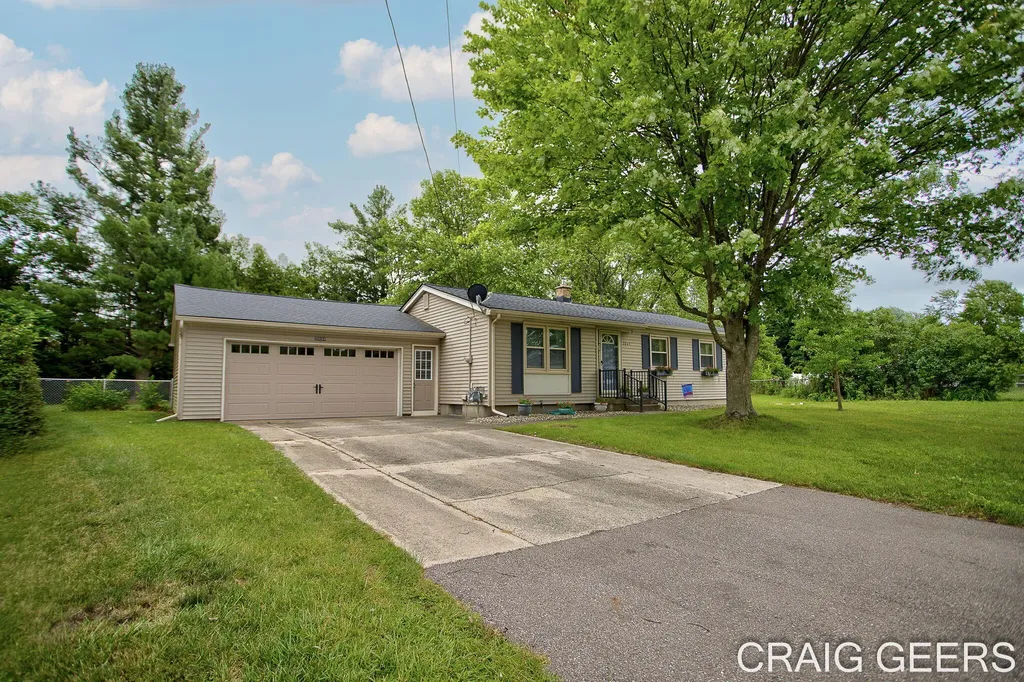 2864 Mustang Court NE Plainfield Charter Township MI 49525