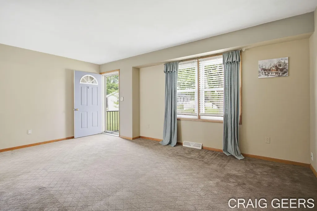 2864 Mustang Court NE Plainfield Charter Township MI 49525