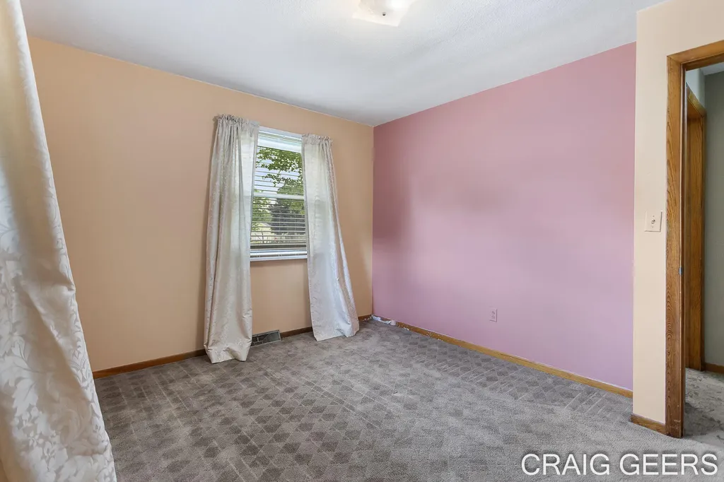 2864 Mustang Court NE Plainfield Charter Township MI 49525