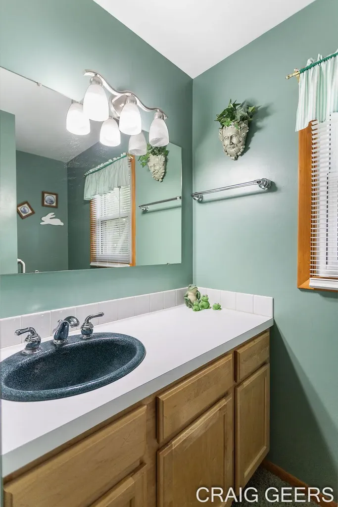 2864 Mustang Court NE Plainfield Charter Township MI 49525