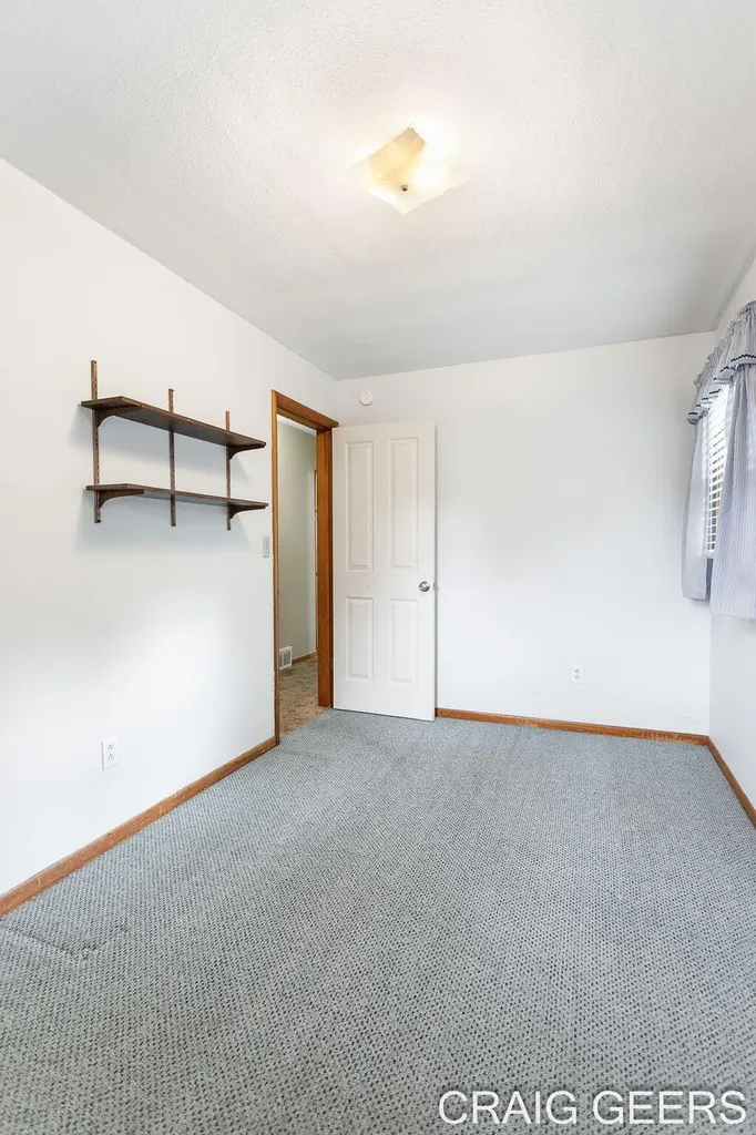 2864 Mustang Court NE Plainfield Charter Township MI 49525