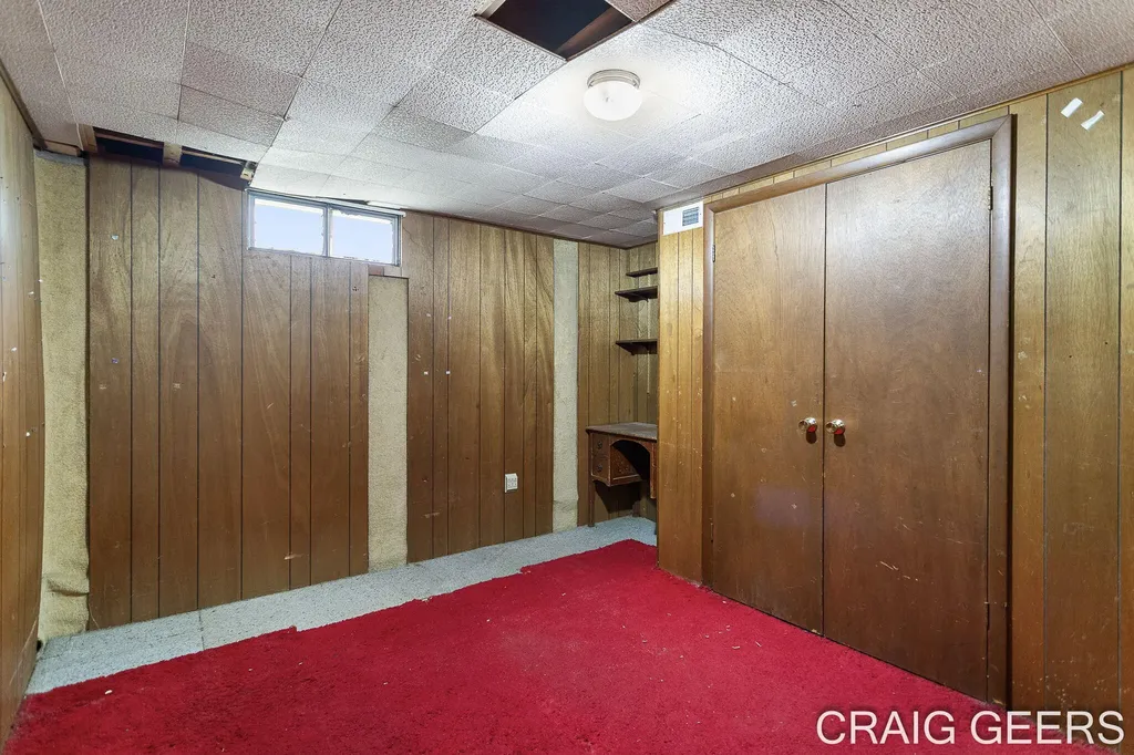 2864 Mustang Court NE Plainfield Charter Township MI 49525
