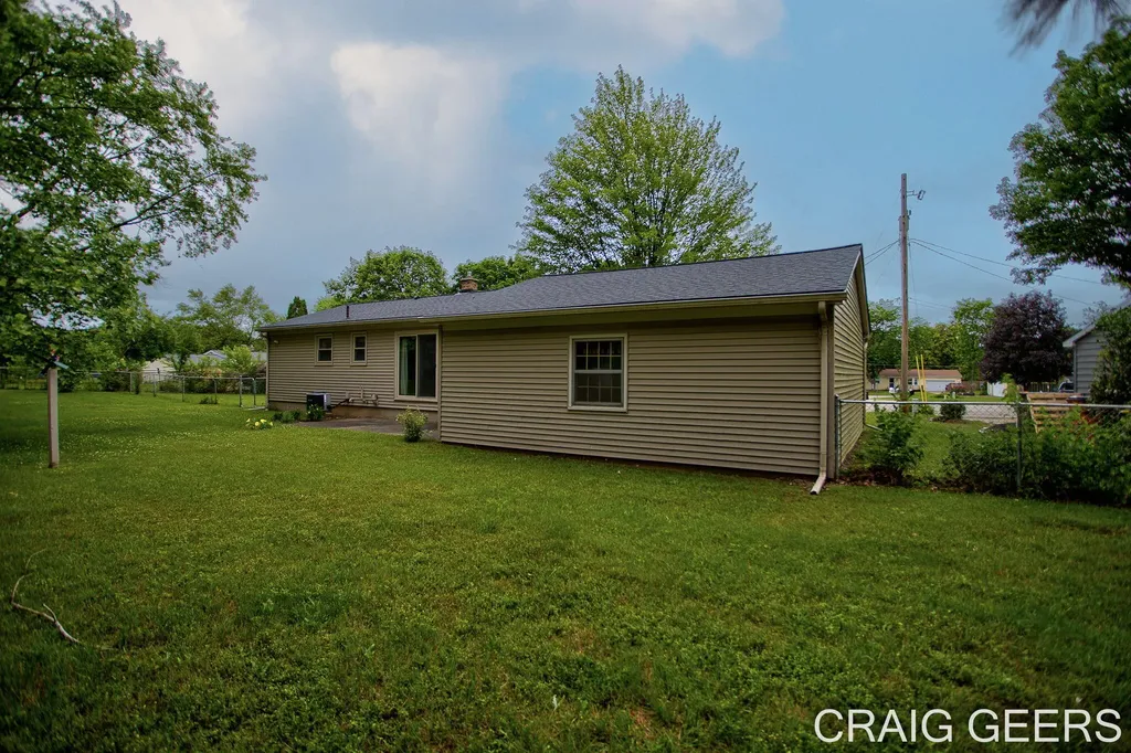 2864 Mustang Court NE Plainfield Charter Township MI 49525