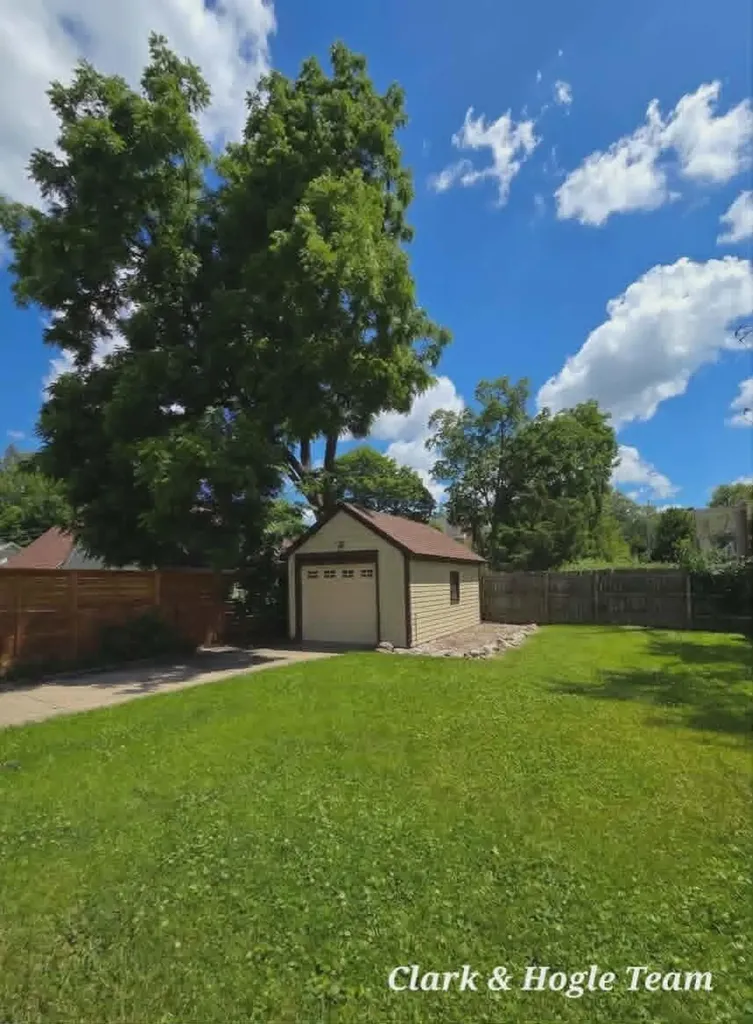 425 West Street Lansing City MI 48915