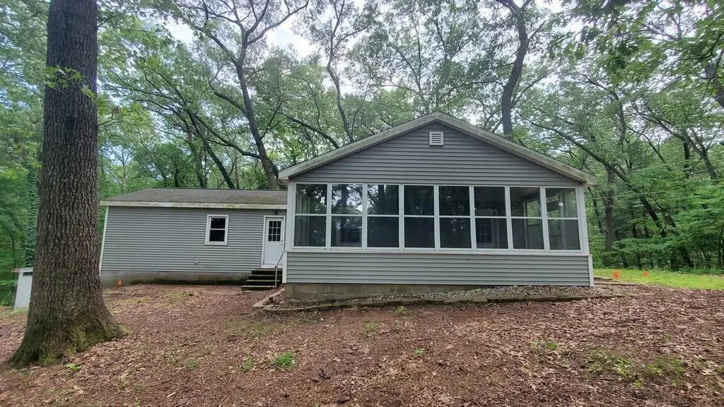 1751 Tom Nolan Road Valley Township MI 49010