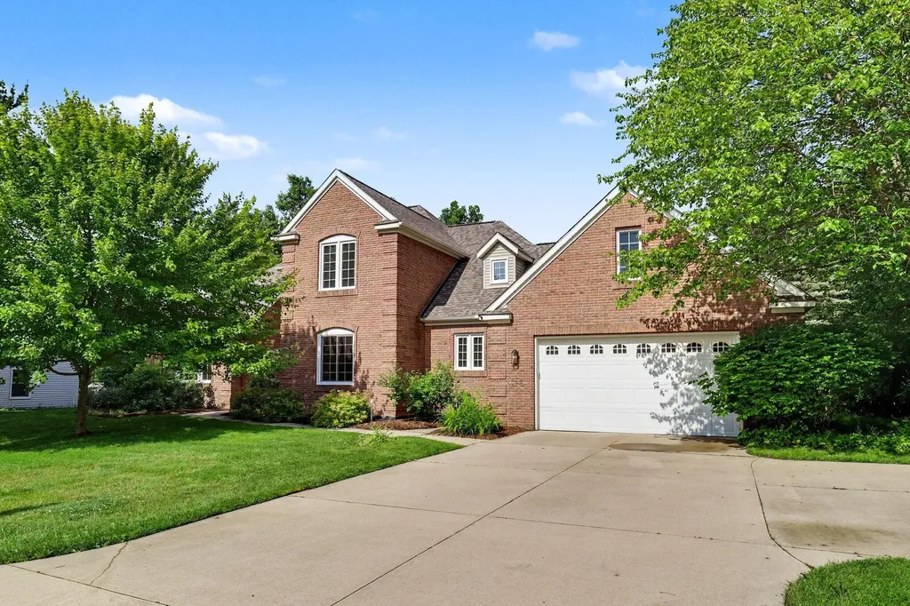 5090 Abbeydale Drive SE Cascade Charter Township MI 49546
